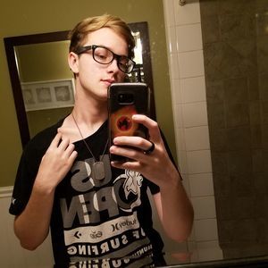 Meet your Posher, Robert